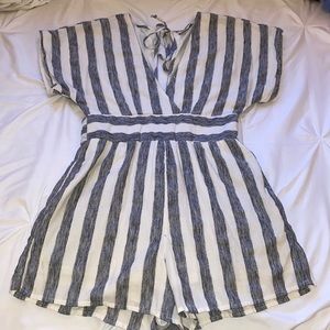 American Eagle Romper